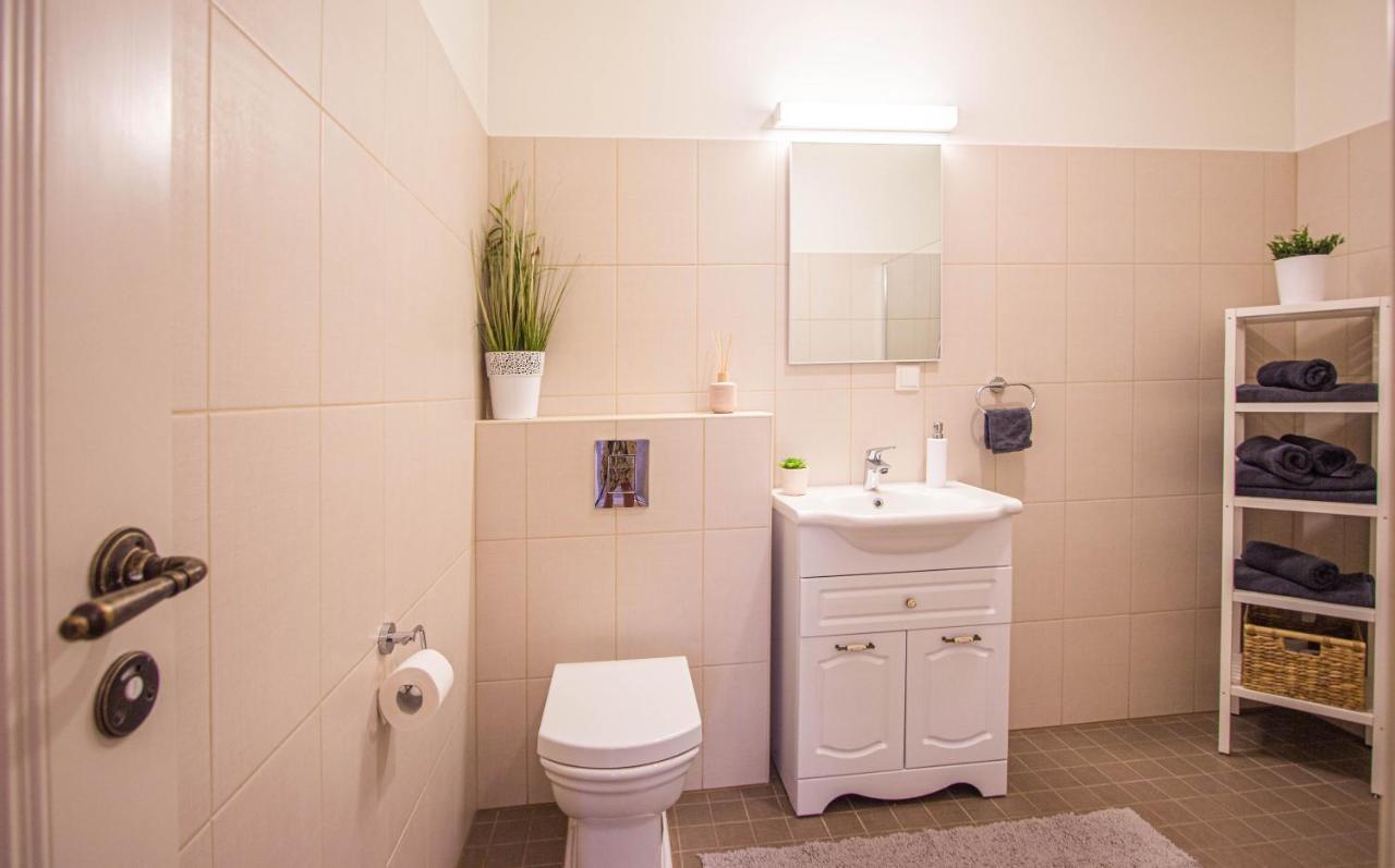 Lossi 32 Cozy Apartment ตาร์ตู ภายนอก รูปภาพ