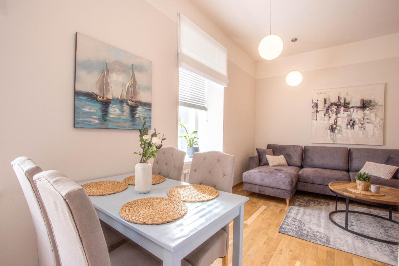 Lossi 32 Cozy Apartment ตาร์ตู ภายนอก รูปภาพ